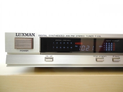 Luxman T-03 (3)